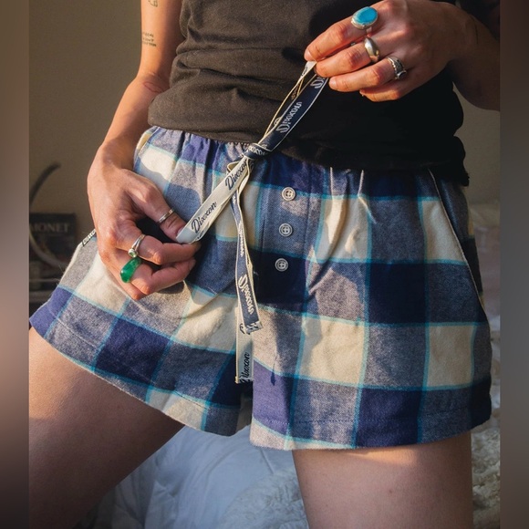 DIXXON WOMEN'S BAR HARBOR PAJAMA SHORTS - Picture 3 of 6
